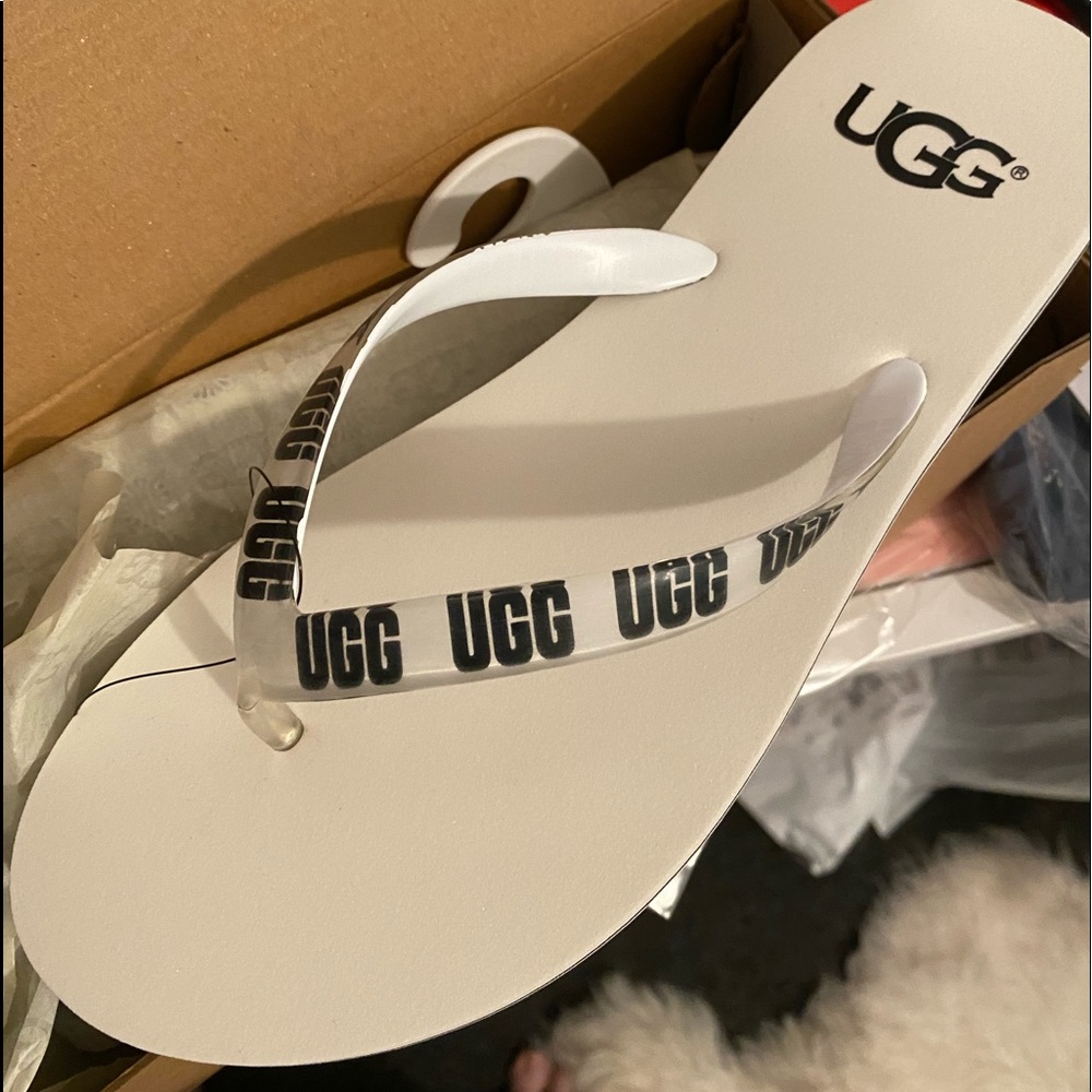 Ugg Flip Flop Size 8 White
